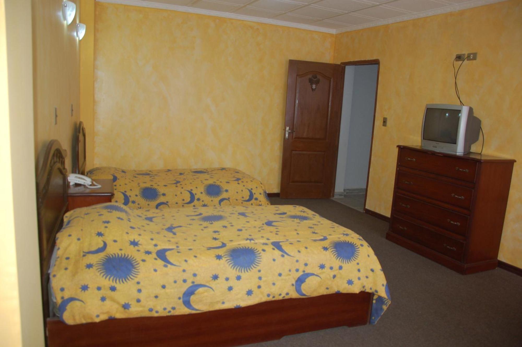 Hostal Tukos La Casa Real Potosí Buitenkant foto