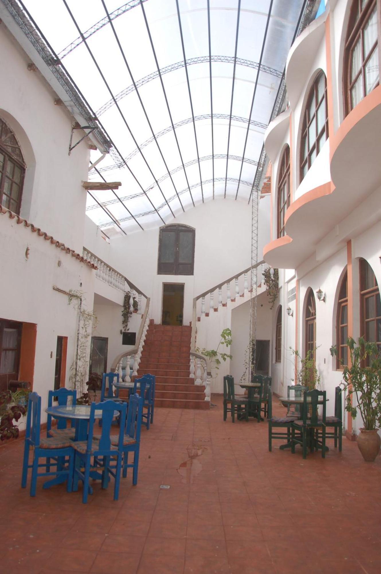 Hostal Tukos La Casa Real Potosí Buitenkant foto