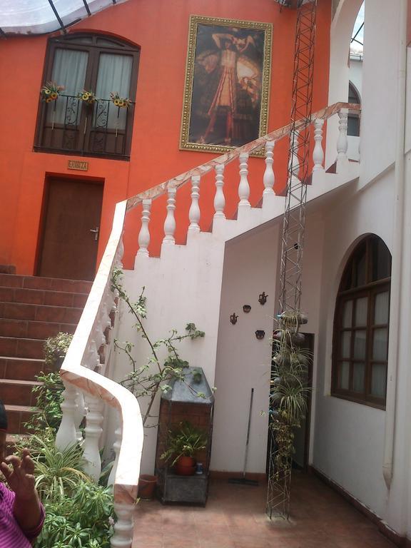 Hostal Tukos La Casa Real Potosí Buitenkant foto