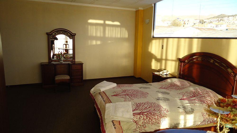 Hostal Tukos La Casa Real Potosí Buitenkant foto
