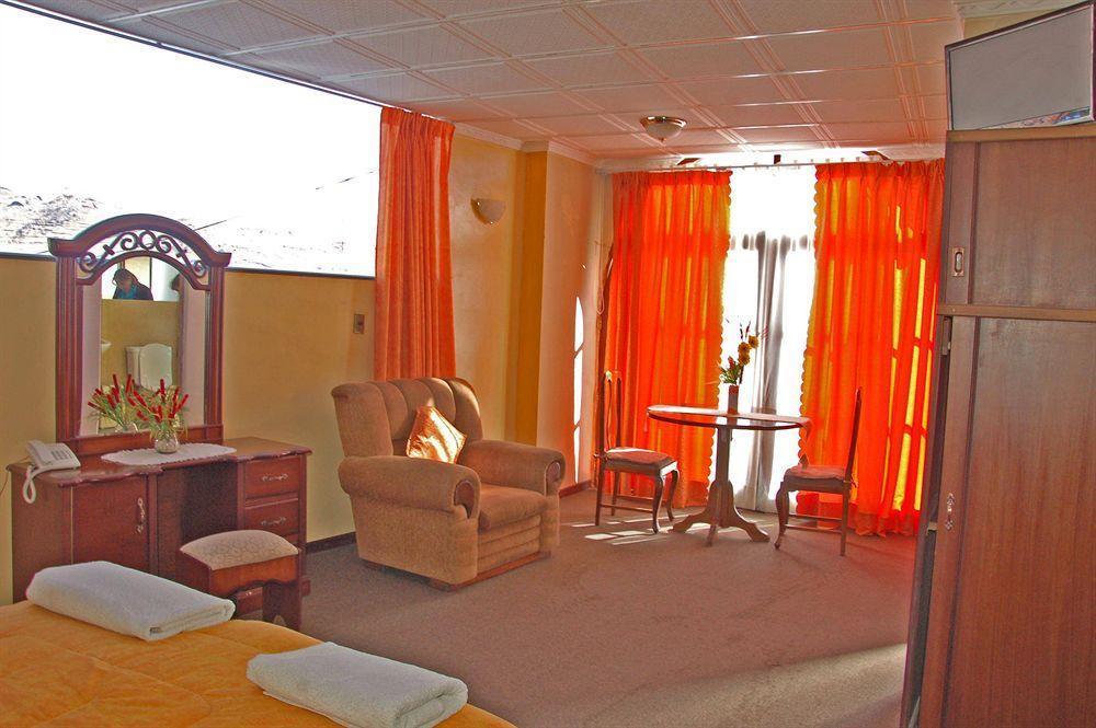 Hostal Tukos La Casa Real Potosí Buitenkant foto